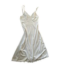 Shadowline Vintage Slip Full Nightgown Ivory Lace size Small